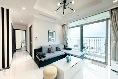 Appartamento con tre camere da letto — The Landmark Prestige Suite by Vinhomes Saigon